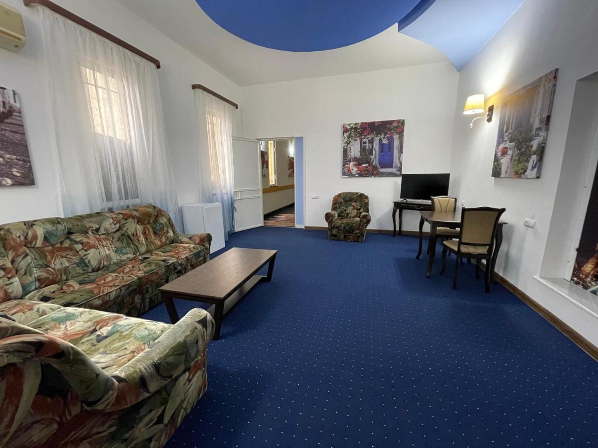 Hotel No Problem Yerevan